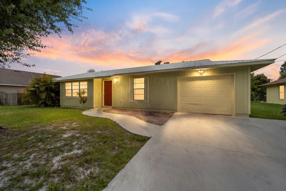 Unit for sale at 636 SW EYERLY Avenue, Port St Lucie, FL 34983
