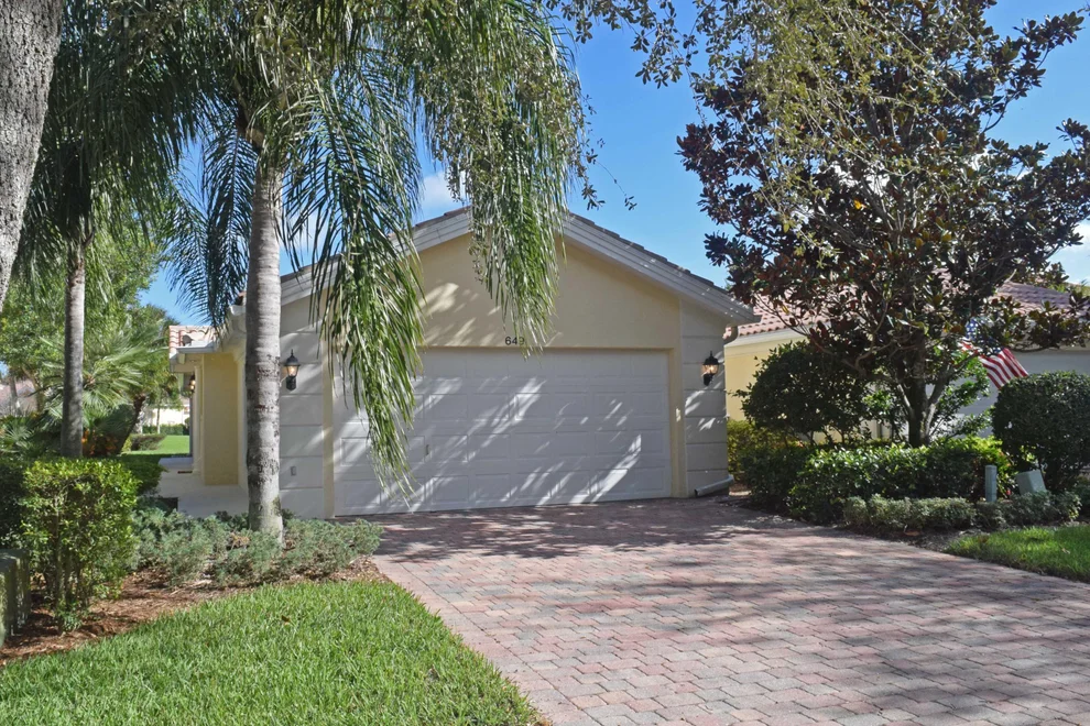 Unit for sale at 649 Hudson Bay Drive, Palm Beach Gardens, FL 33410
