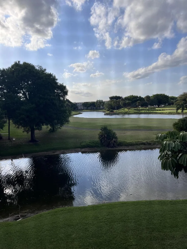 Unit for sale at 4302 Martinique Circle, Coconut Creek, FL 33066