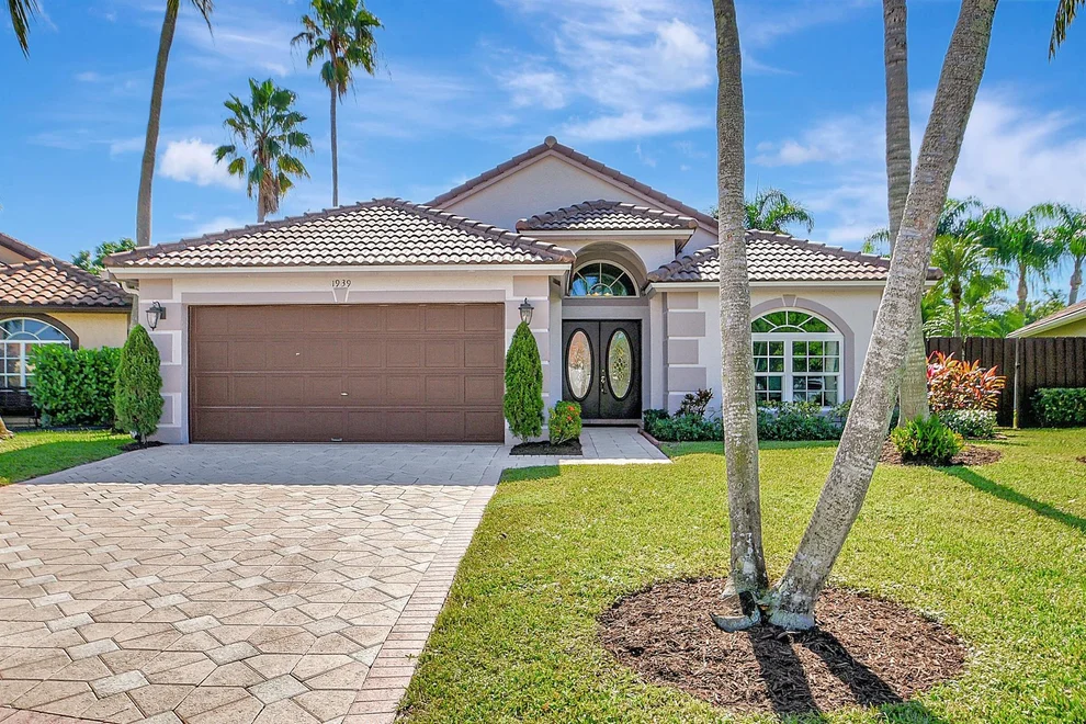Unit for sale at 1939 Oak Berry Circle, Wellington, FL 33414