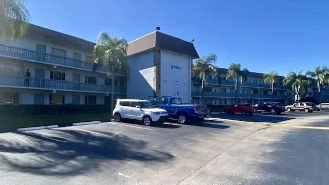 Unit for sale at 2000 Springdale Boulevard, Palm Springs, FL 33461