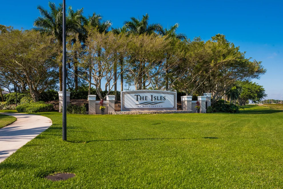 Unit for sale at 4050 Bahia Isle Circle, Wellington, FL 33449