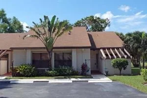 Unit for sale at 7678 Bend Way, Lake Worth, FL 33467