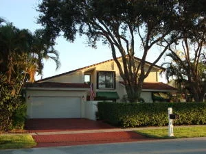 Unit for sale at 6601 Hollandaire Drive W, Boca Raton, FL 33433