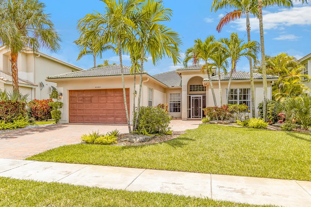 Unit for sale at 4644 Windward Cove Lane, Wellington, FL 33449