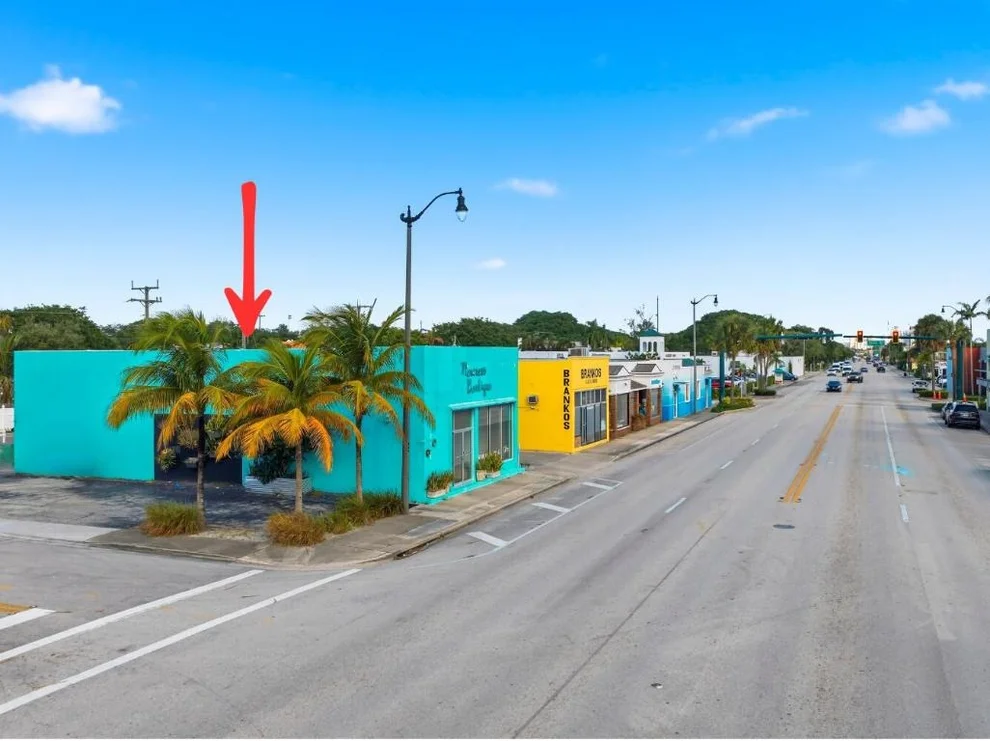 Unit for sale at 5023 S Dixie Highway, West Palm Beach, FL 33405