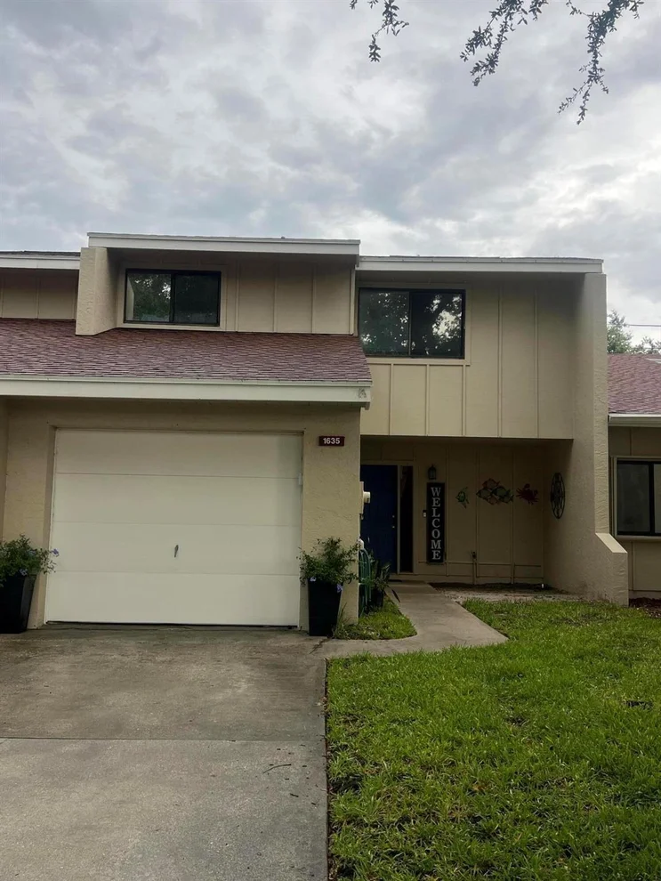Unit for sale at 1635 SW Crossing Circle, Palm City, FL 34990