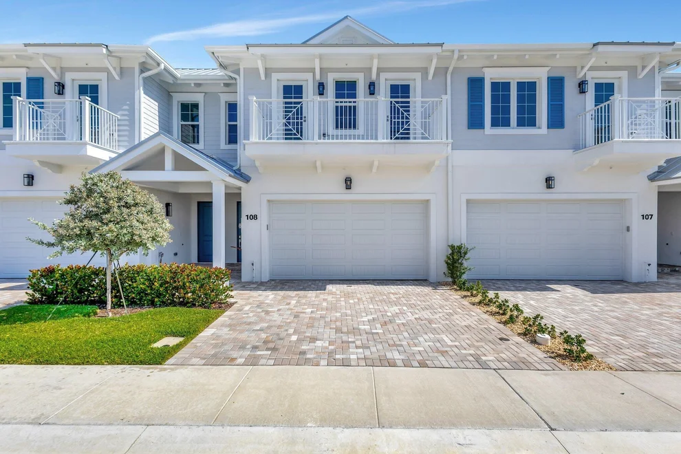 Unit for sale at 114 Royal Palm Circle, Tequesta, FL 33469