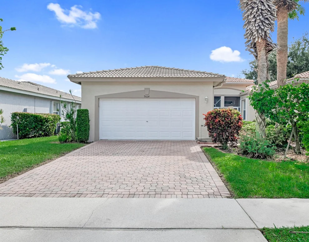 Unit for sale at 9664 Crescent View Drive N, Boynton Beach, FL 33437