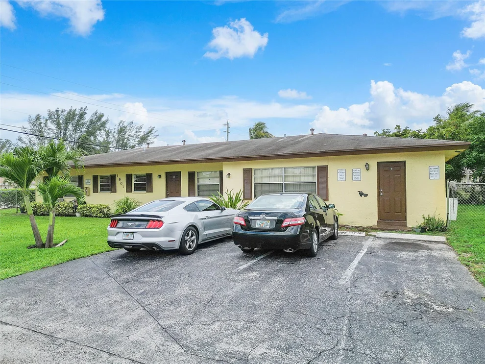 Unit for sale at 1901 NW 14th Avenue, Fort Lauderdale, FL 33311