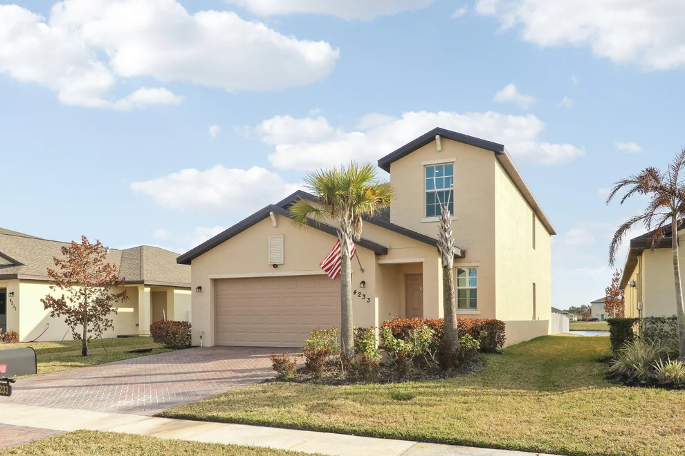 Unit for sale at 4233 Troon Place, Fort Pierce, FL 34947