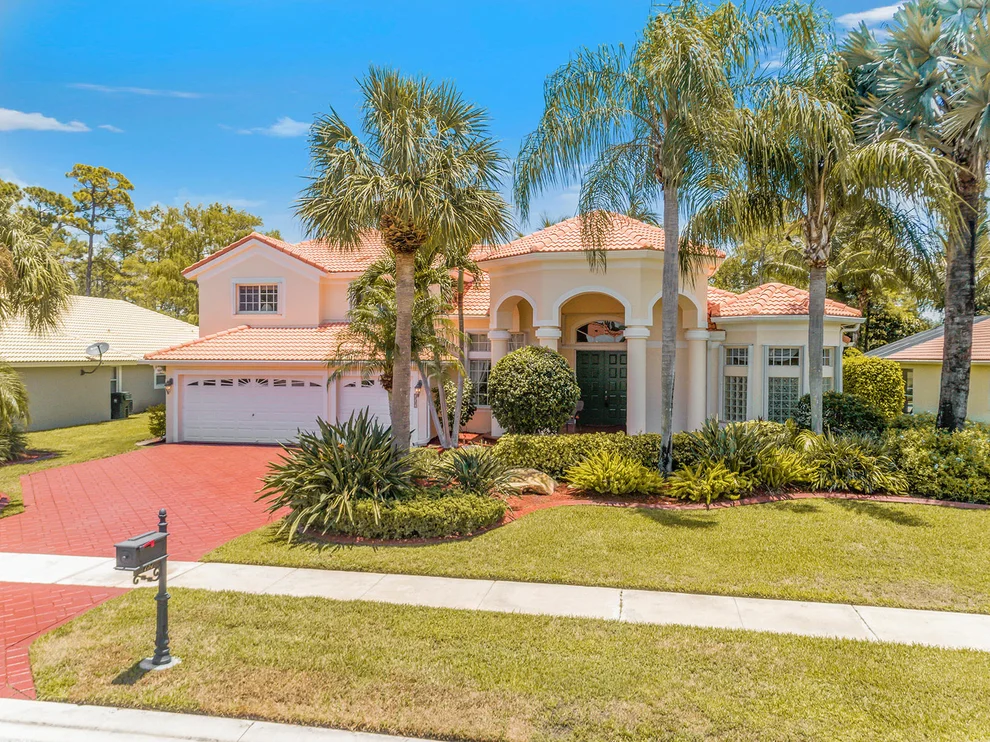 Unit for sale at 737 Cypress Green Circle, Wellington, FL 33414
