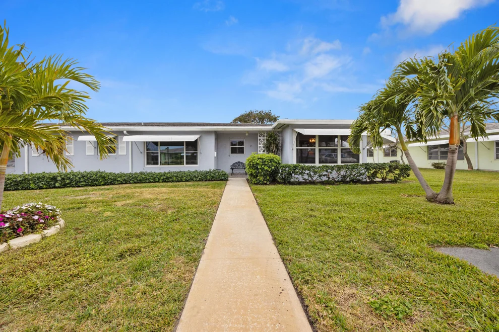 Unit for sale at 150 South Boulevard, Boynton Beach, FL 33435