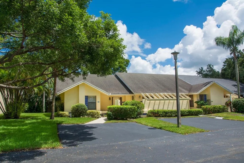 Unit for sale at 10957 Hidden Lake Place, Boca Raton, FL 33498