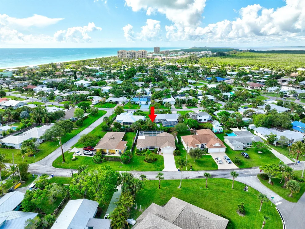 Unit for sale at 1795 Plover Avenue, Fort Pierce, FL 34949