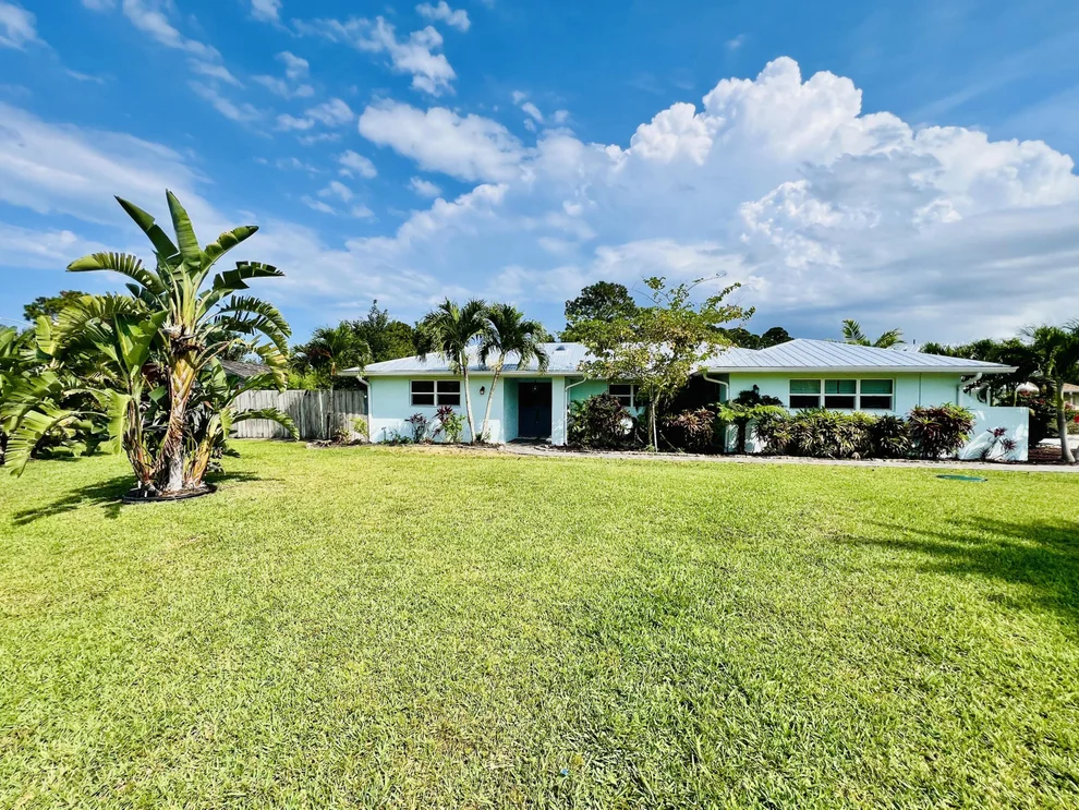 Unit for sale at 2301 SE Gowin Drive, Port St Lucie, FL 34952