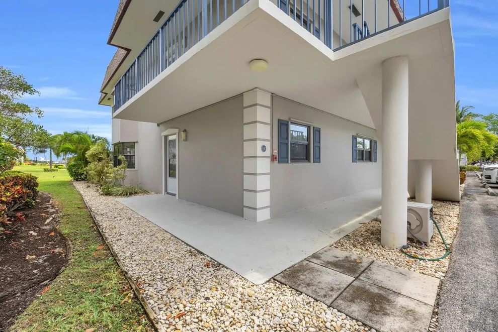 Unit for sale at 755 Saturn Street, Jupiter, FL 33477