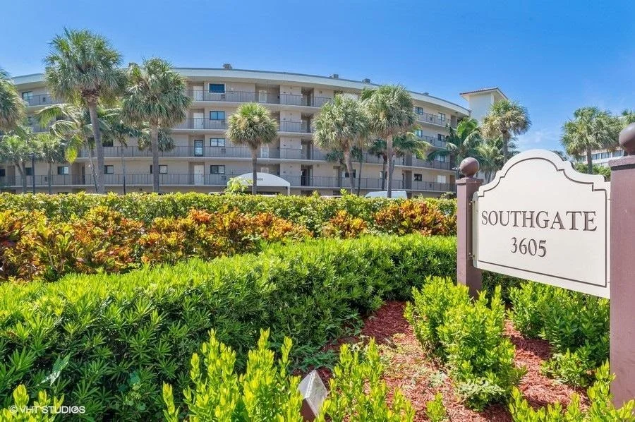 Unit for sale at 3605 S Ocean Boulevard, South Palm Beach, FL 33480