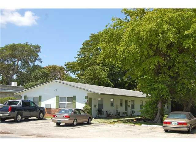 Unit for sale at 233 NE 20th Avenue, Pompano Beach, FL 33060
