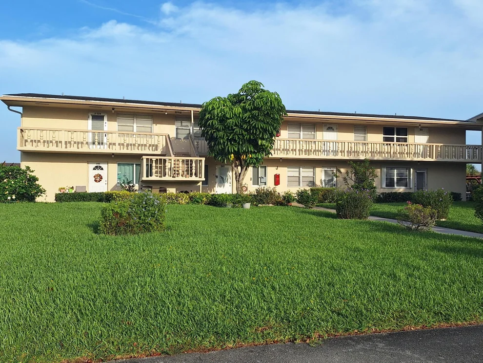 Unit for sale at 252 BEDFORD J, West Palm Beach, FL 33417