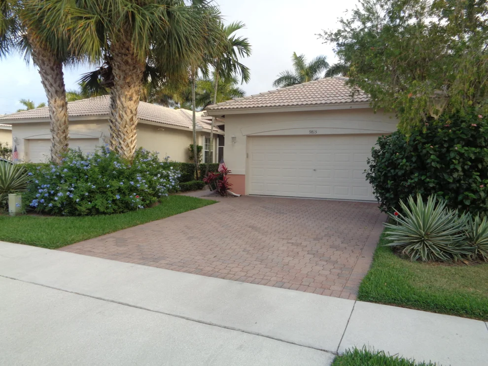 Unit for sale at 9815 Crescent View Dr. S S, Boynton Beach, FL 33437