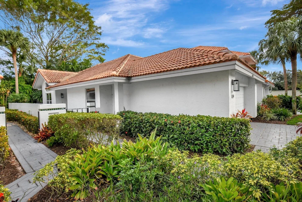 Unit for sale at 2014 NW 52nd Street, Boca Raton, FL 33496