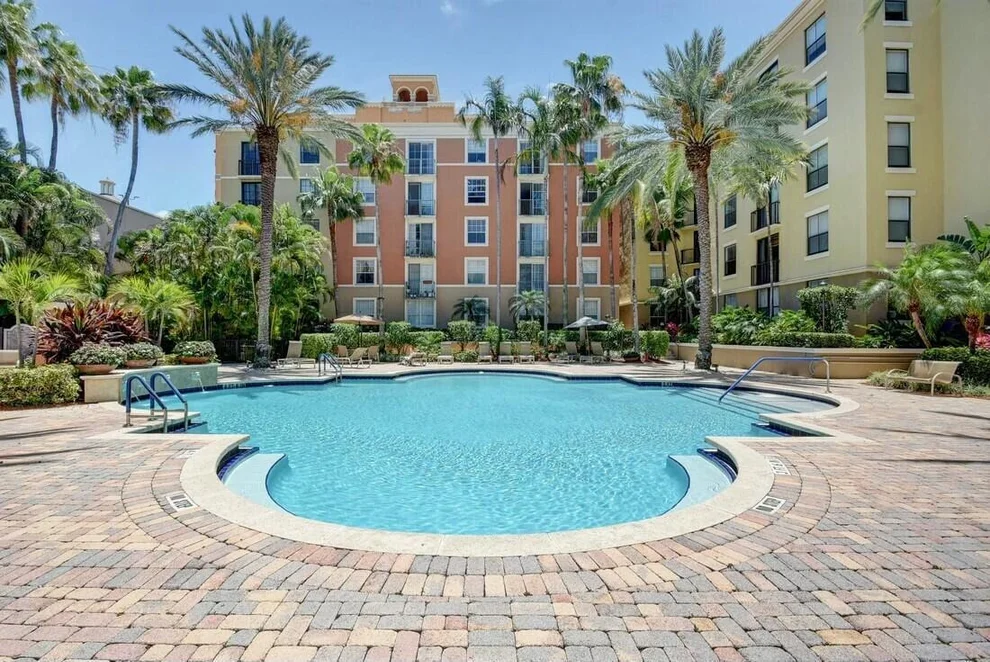 Unit for sale at 720 S Sapodilla Avenue, West Palm Beach, FL 33401