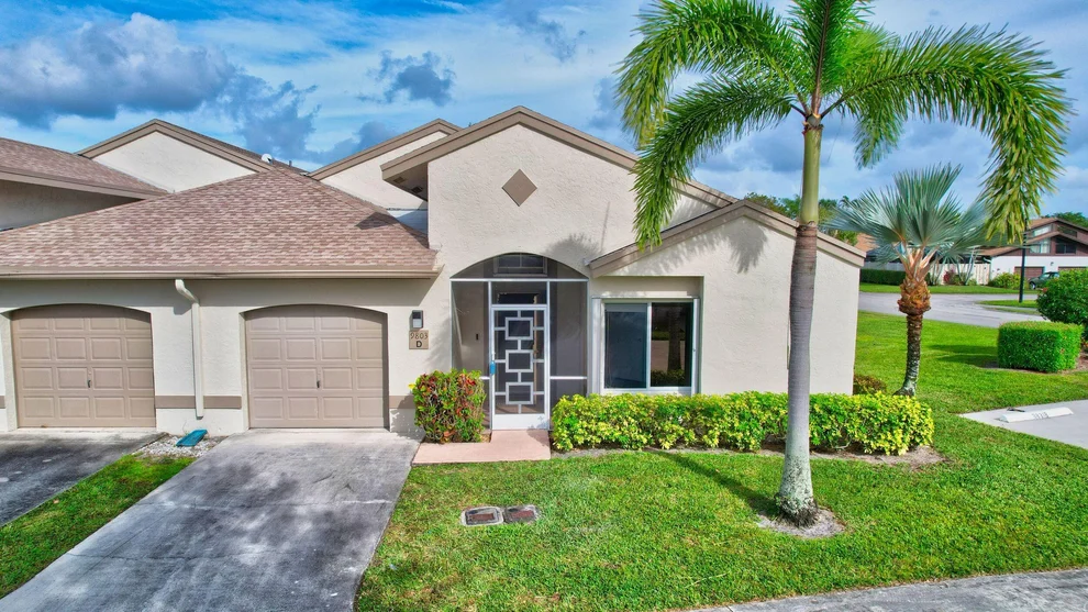 Unit for sale at 9803 Boca Gardens Circle N, Boca Raton, FL 33496