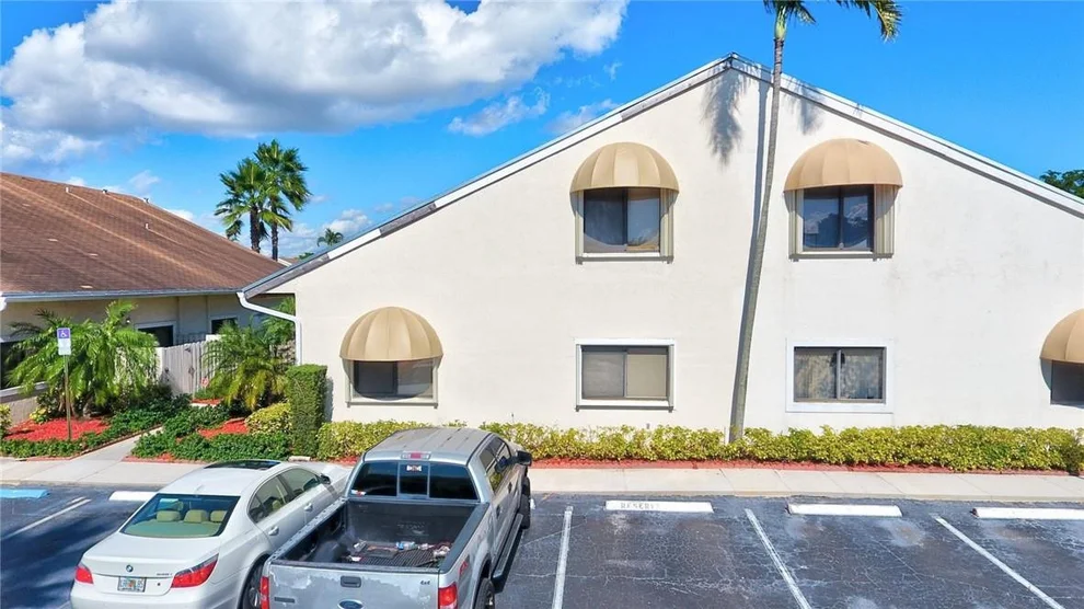 Unit for sale at 10145 NW 33rd Street, Sunrise, FL 33351