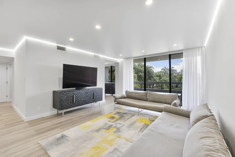 Unit for sale at 23200 Camino Del Mar, Boca Raton, FL 33433