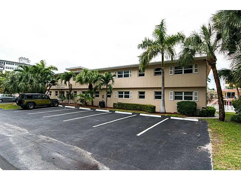 Unit for sale at 2815 NE 33rd Avenue, Fort Lauderdale, FL 33308