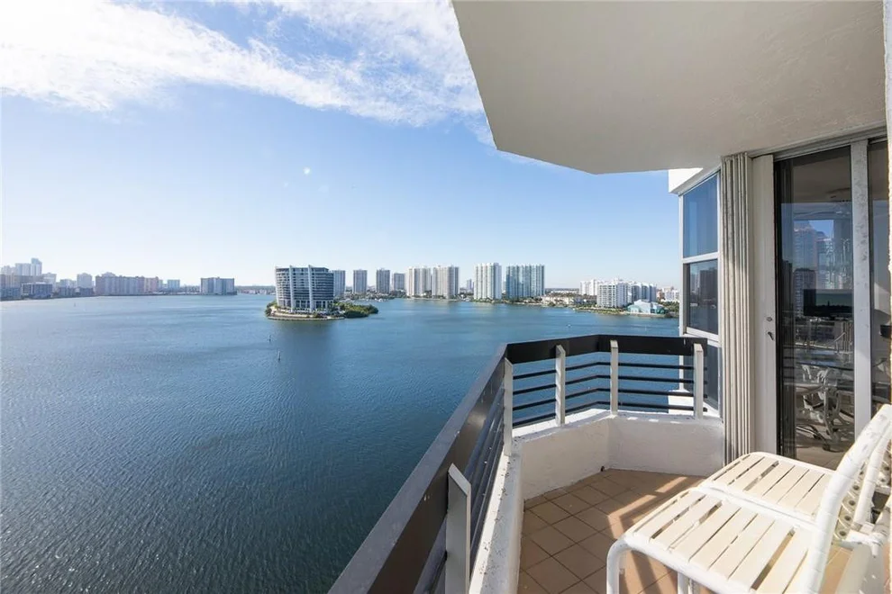Unit for sale at 3600 Mystic Pointe Drive, Aventura, FL 33180