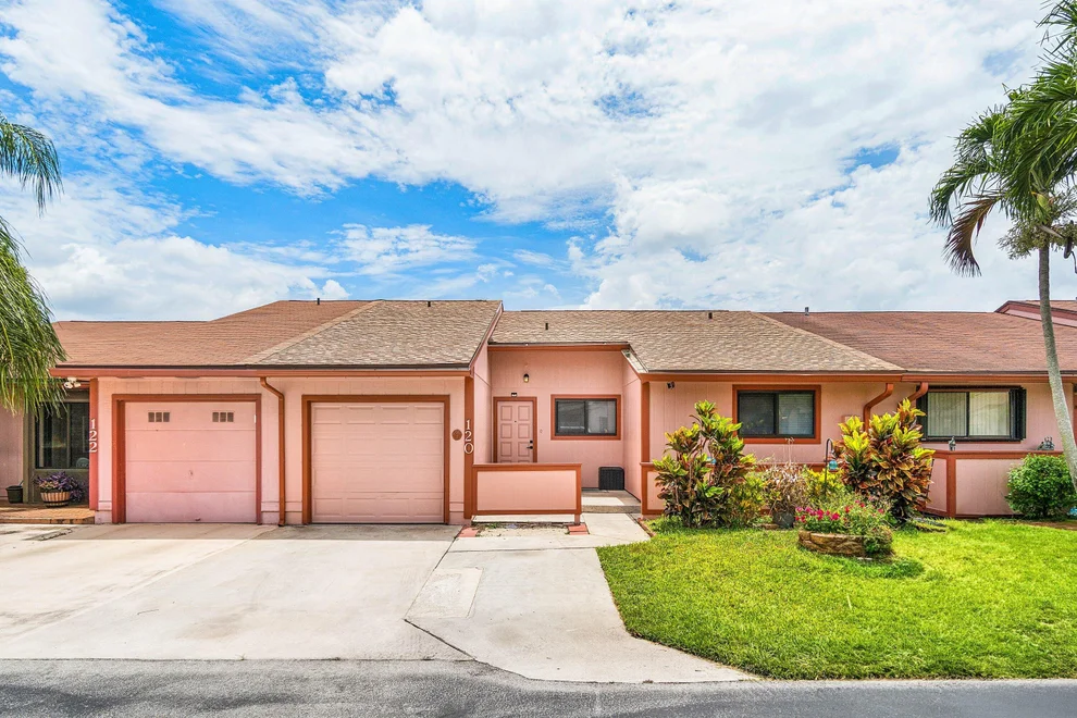 Unit for sale at 120 Mayfair Lane, Boynton Beach, FL 33426
