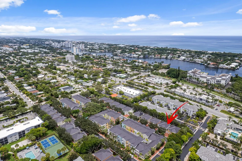 Unit for sale at 1057 E HERITAGE CLUB Circle, Delray Beach, FL 33483
