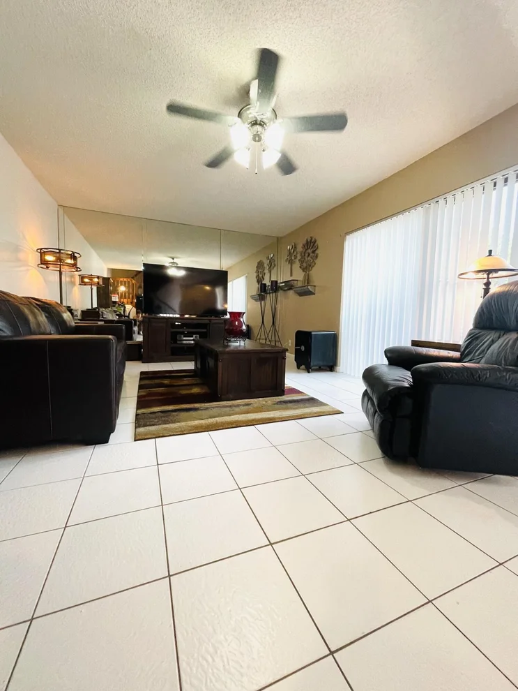 Unit for sale at 2558 Lakeview Court, Cooper City, FL 33026