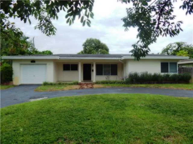 Unit for sale at 309 S 57th Terrace, Hollywood, FL 33023