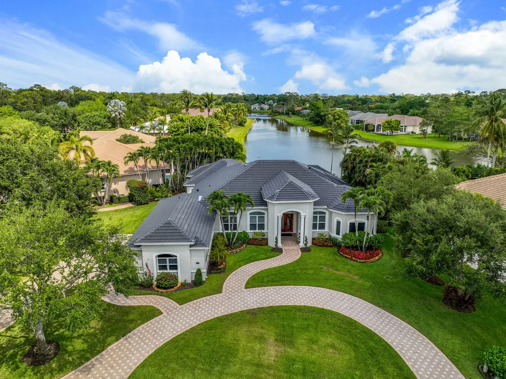 Unit for sale at 17247 Gulf Pine Circle, Wellington, FL 33414