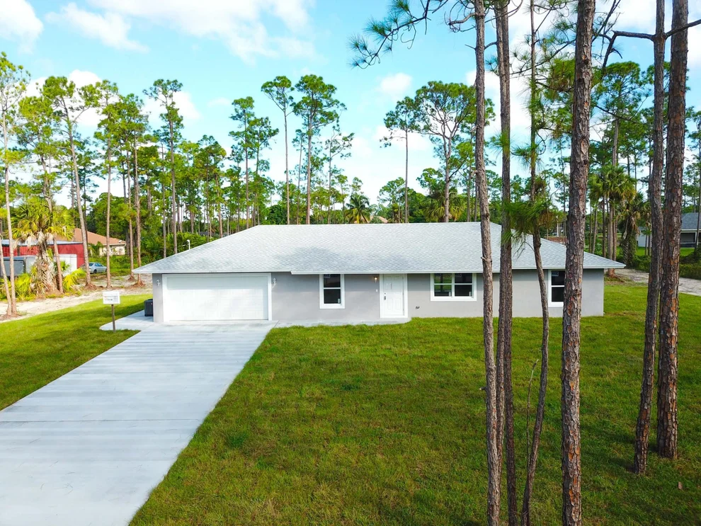 Unit for sale at 16179 88th Road N, Loxahatchee, FL 33470