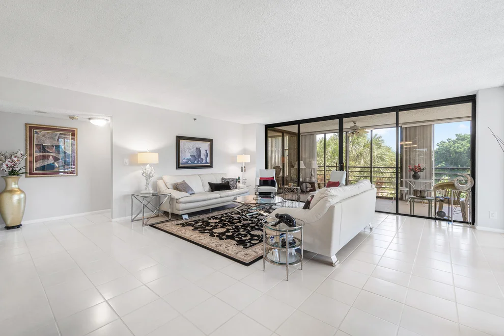 Unit for sale at 7572 Regency Lake Drive, Boca Raton, FL 33433