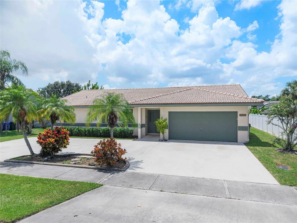 Unit for sale at 7500 NW 21st Court, Margate, FL 33063