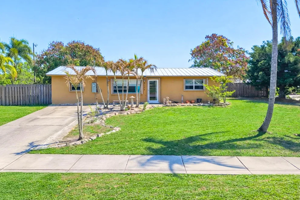 Unit for sale at 3177 SE Golden Gate Avenue, Stuart, FL 34997