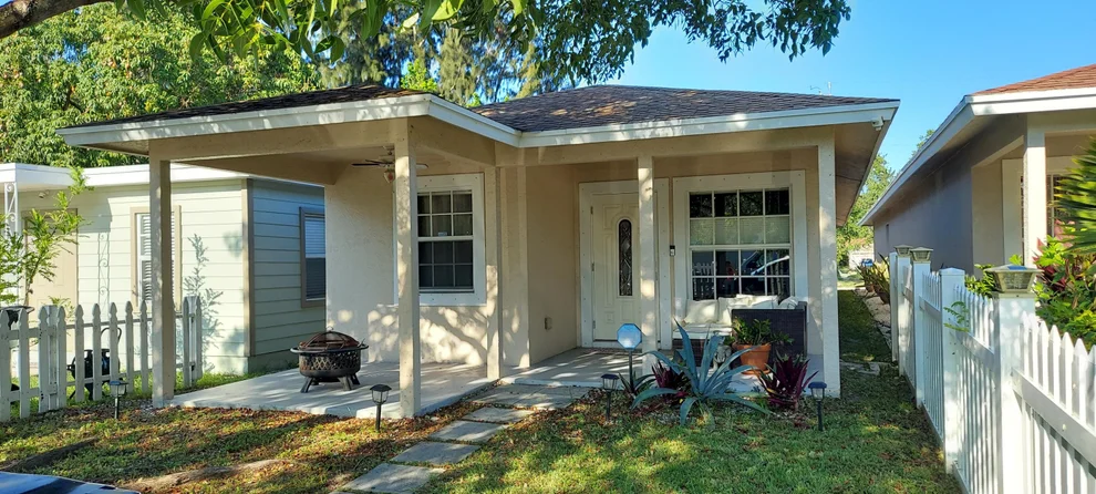 Unit for sale at 622 N D Street, Lake Worth Beach, FL 33460