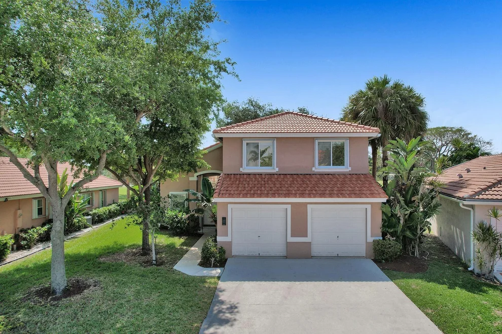 Unit for sale at 8093 Pelican Harbour Drive, Lake Worth, FL 33467