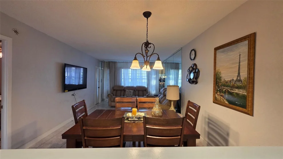 Unit for sale at 5111 W Oakland Park Boulevard, Lauderdale Lakes, FL 33313