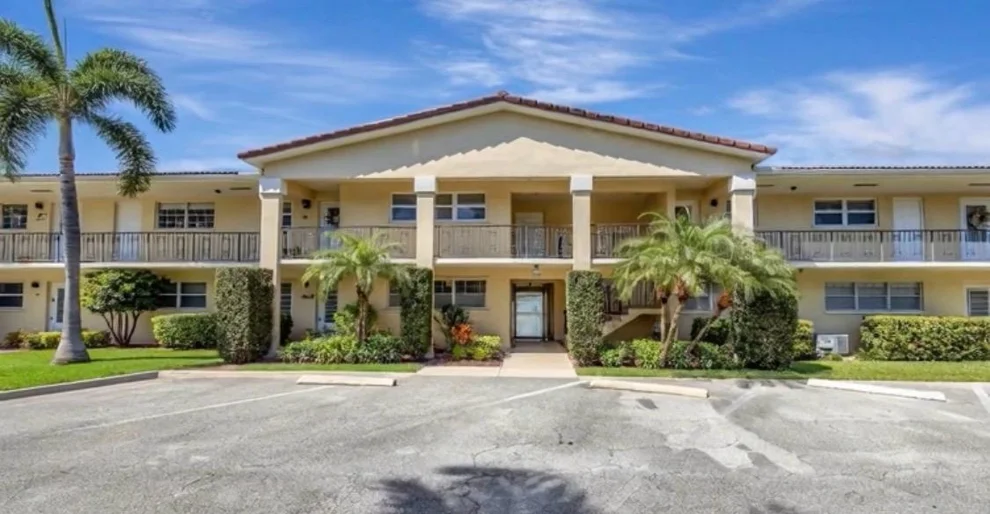 Unit for sale at 2134 NE 36th Street, Lighthouse Point, FL 33064