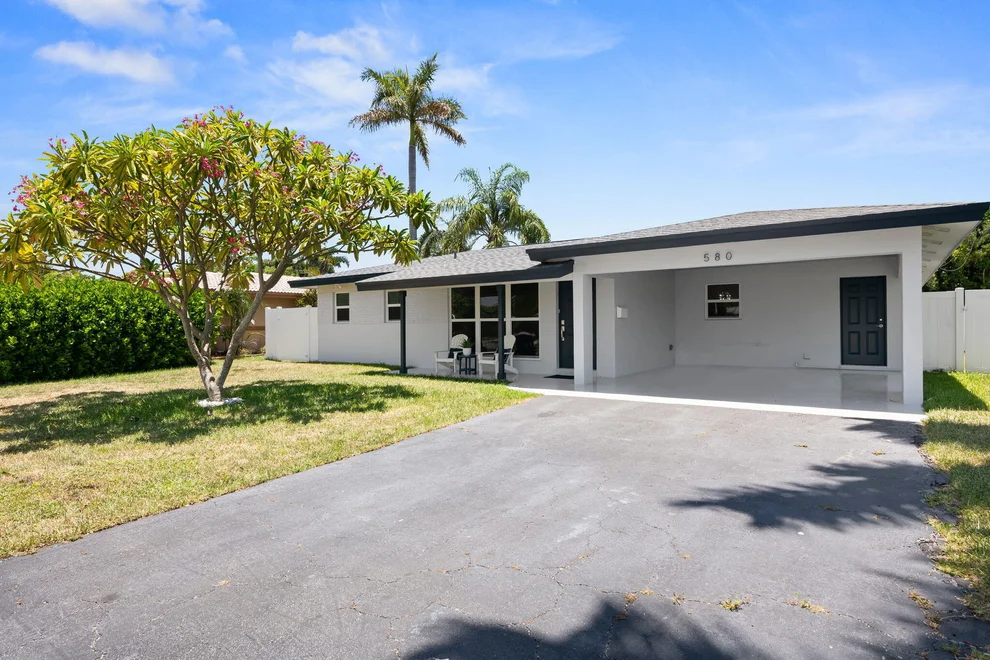 Unit for sale at 580 SE 5th Street, Pompano Beach, FL 33060