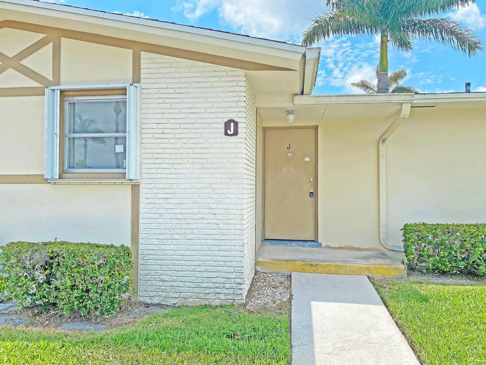 Unit for sale at 2807 Ashley Drive W, West Palm Beach, FL 33415