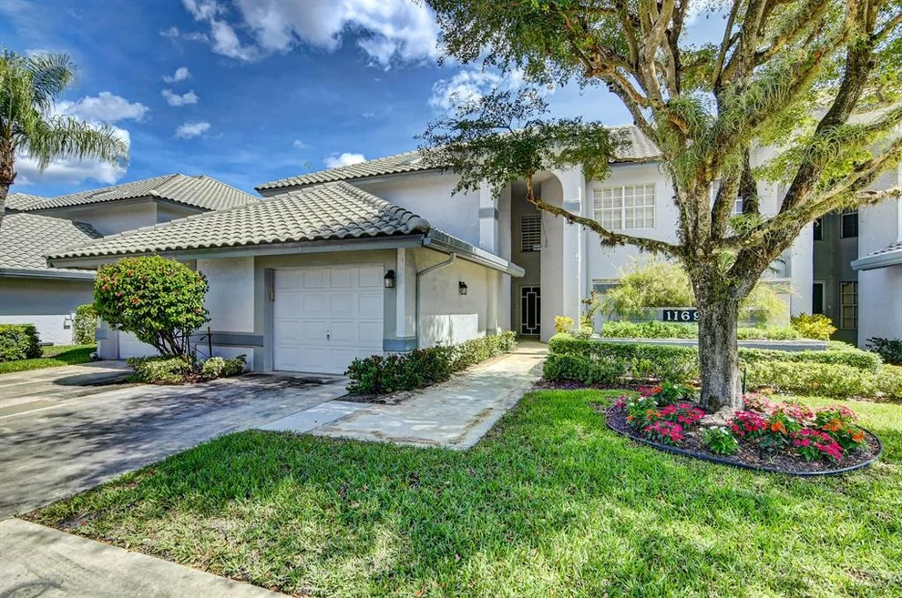 Unit for sale at 11691 Briarwood Circle, Boynton Beach, FL 33437