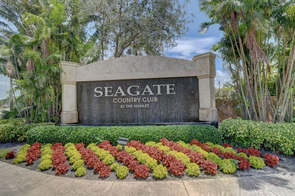 Unit for sale at 900 Greensward Lane, Delray Beach, FL 33445
