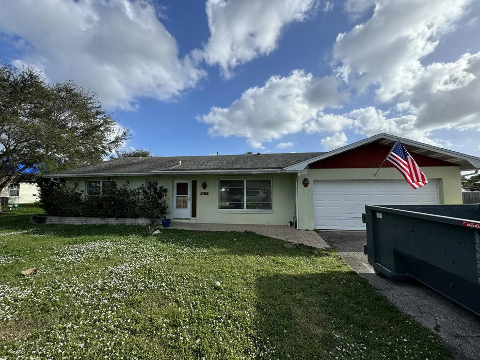 Unit for sale at 4379 SE Bayshore Terrace, Stuart, FL 34997